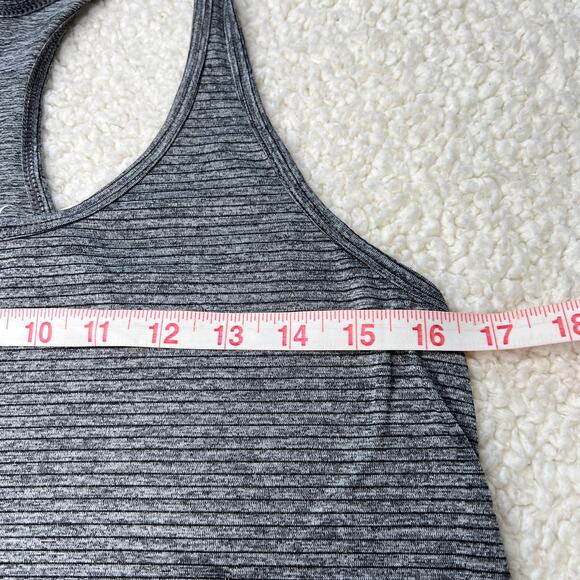 Old Navy Active Go-Dry Racerback Gray Stripe Tank Medium - Picture 5 of 6